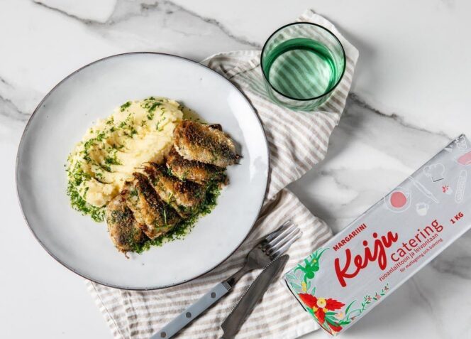 Silakkapihvit ja tillimargariinisula